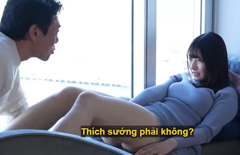 Buổi hẹn hò giữa bác trai và cô diễn viên trẻ mới chân ướt chân ráo gặp nhau tại nhà nghỉ.